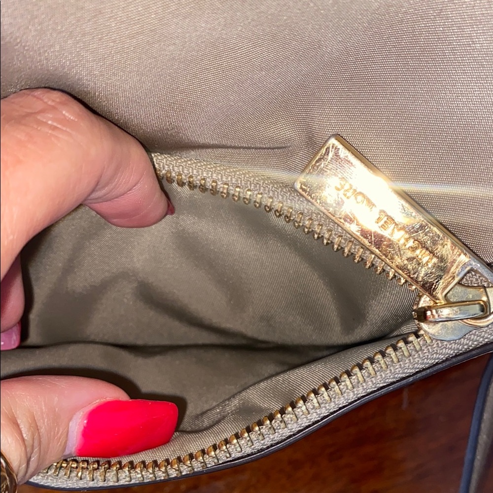MICHAEL Michael Kors gold tan Crossbody Bag with Leather Trim - Picture 5 of 13